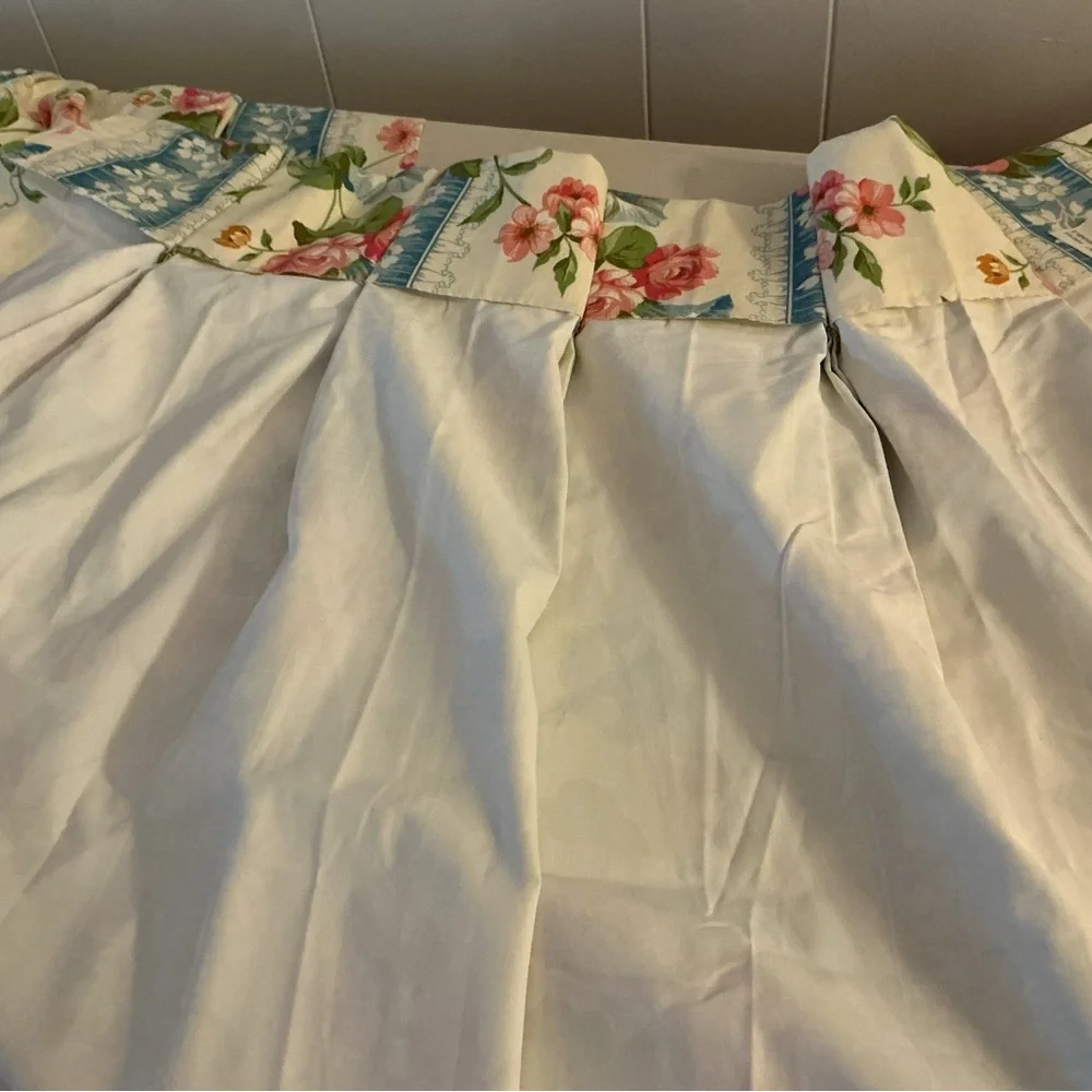 N/A pair vintage